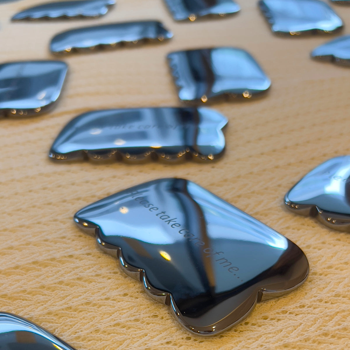 人気N1 フェイシャルカッサ+頭皮用コーム